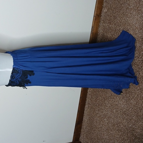 Blue sparkling lace top skirt size small - Picture 4 of 13
